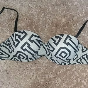PINK Victorias Secret bra NWOT